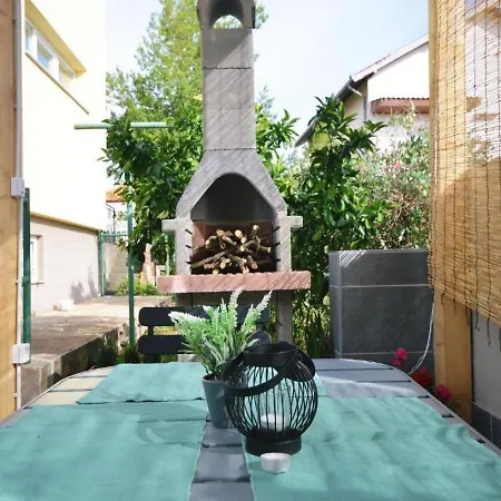 Apartment Ana *